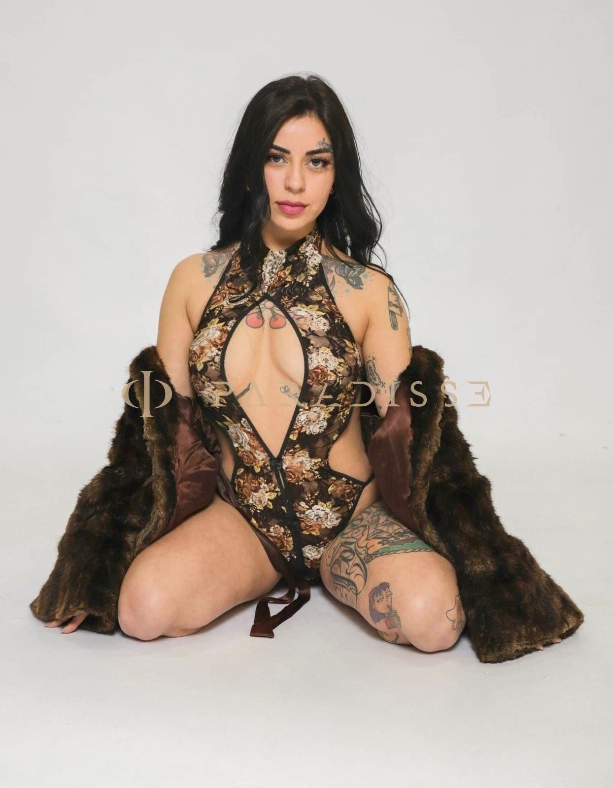 Escorts VIP Paradisse - Nina